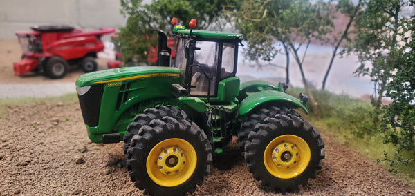 1/64 Custom John Deere 9560R, McReal built