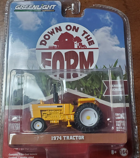 1/64 1974 Tractor open station (yellow)