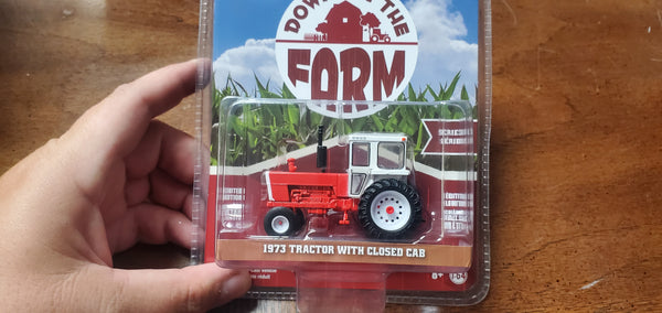 1/64 1973 tractor with cab (red) by Greenlight