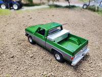 1/64 Custom Chevy C10 with tool box