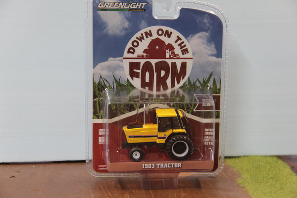 1/64 Greenlight 1983 tractor NIB